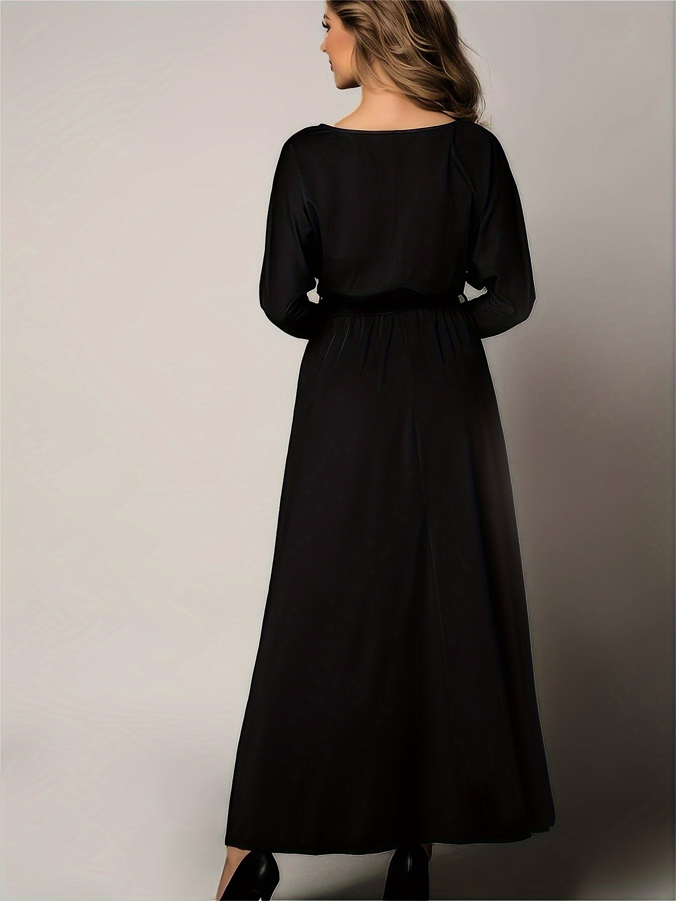  Long Sleeve V Neck Maxi Dress With Belt