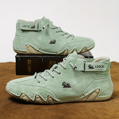Solid Round Toe Walking Shoes Platform Wear Resistance Sneakers