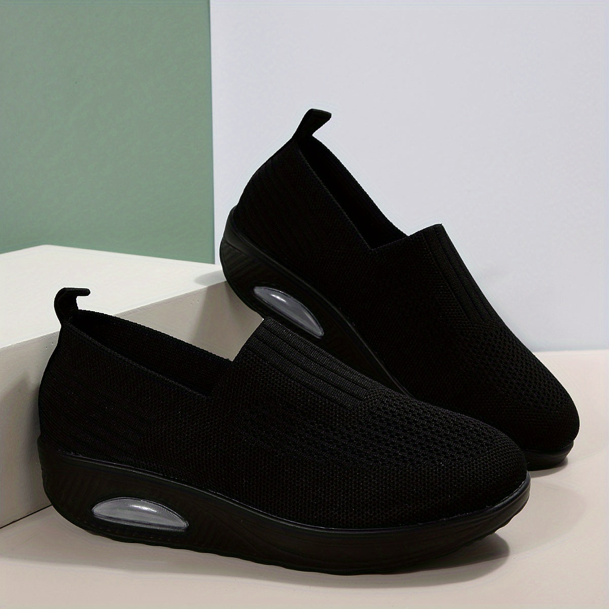 Women's Breathable Slip On Platform Shoes Air Cushion Walking Shoes