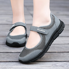 Soft Sole Slip On Walking Shoes Mesh Breathable Non Slip Sandals