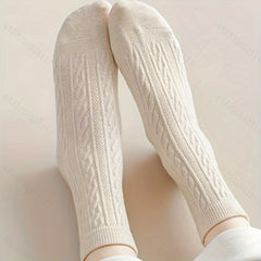 8 Pairs Twist Textured Mid Tube Socks Women's Stockings & Hosiery
