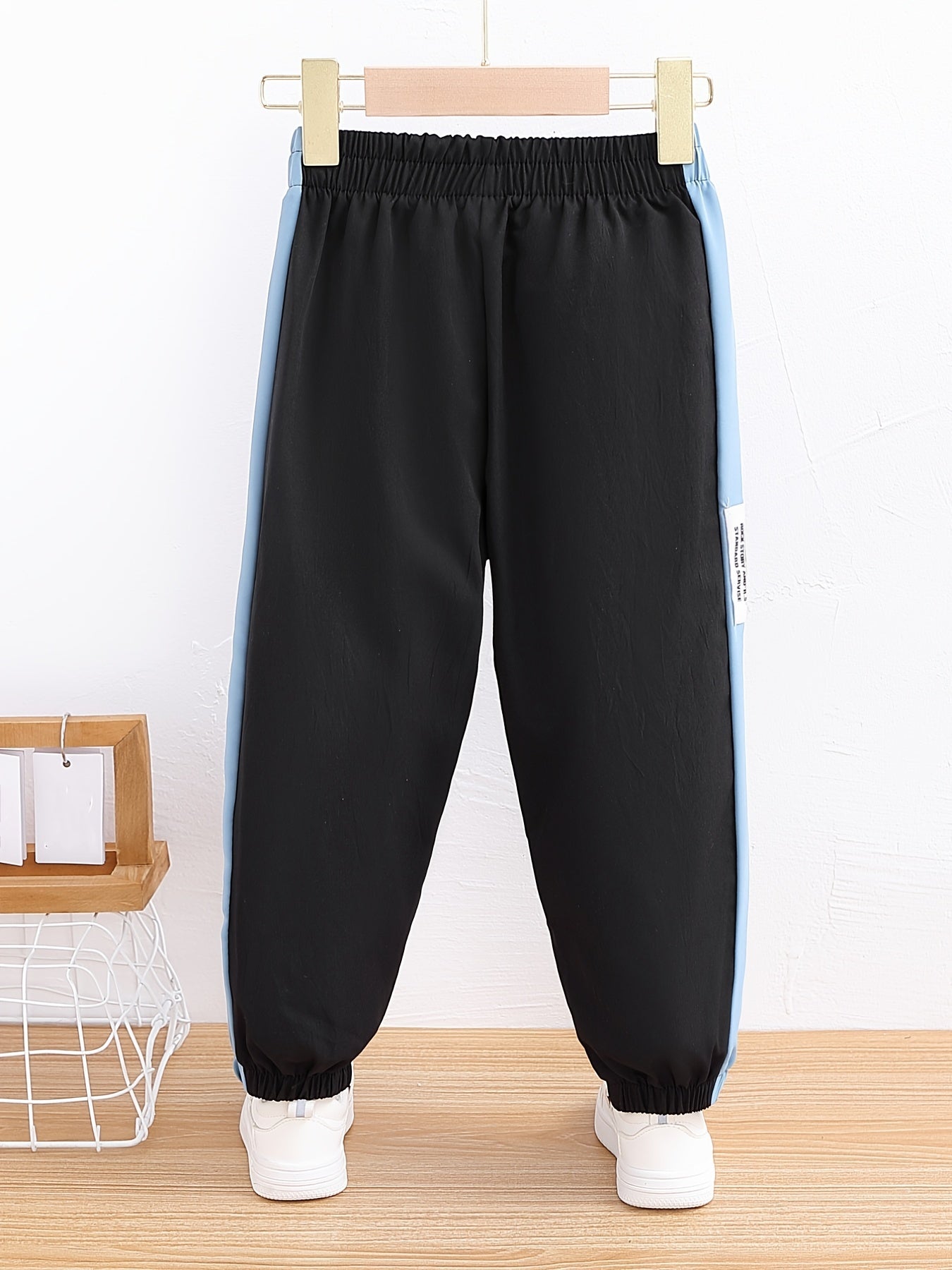 Boys Casual Letter Print Sweatpants Elastic Waist Sport Jogger Pants