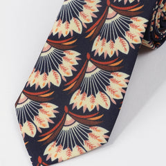 Multicolor Feather Shell Pattern Tie For Men