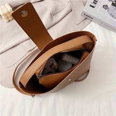 Minimalist Shoulder Bag with Purse for Work