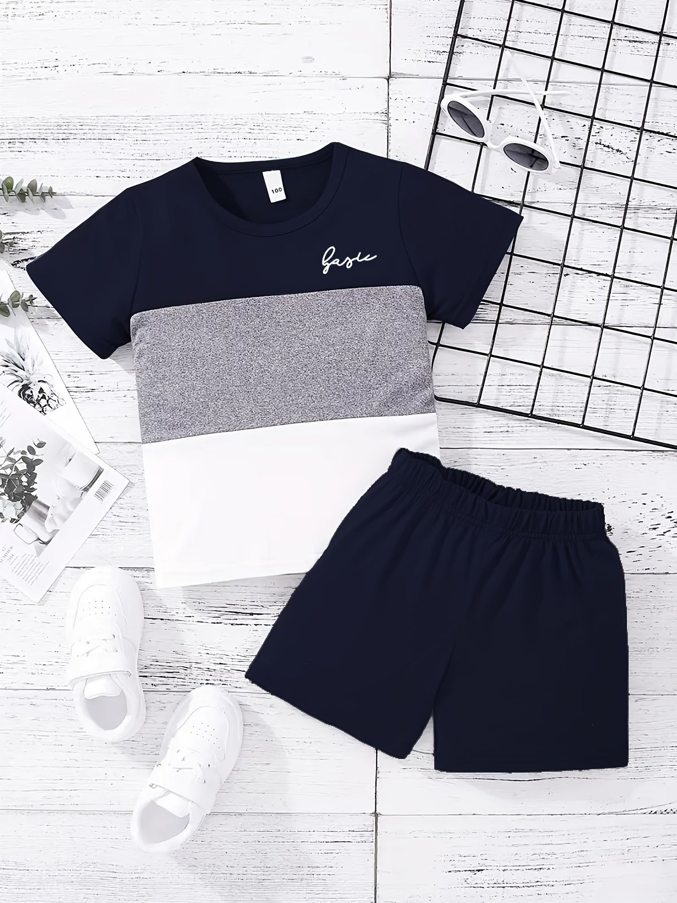Boys Casual Block & Letter Graphic Print Short Sleeve T-shirt & Shorts Set