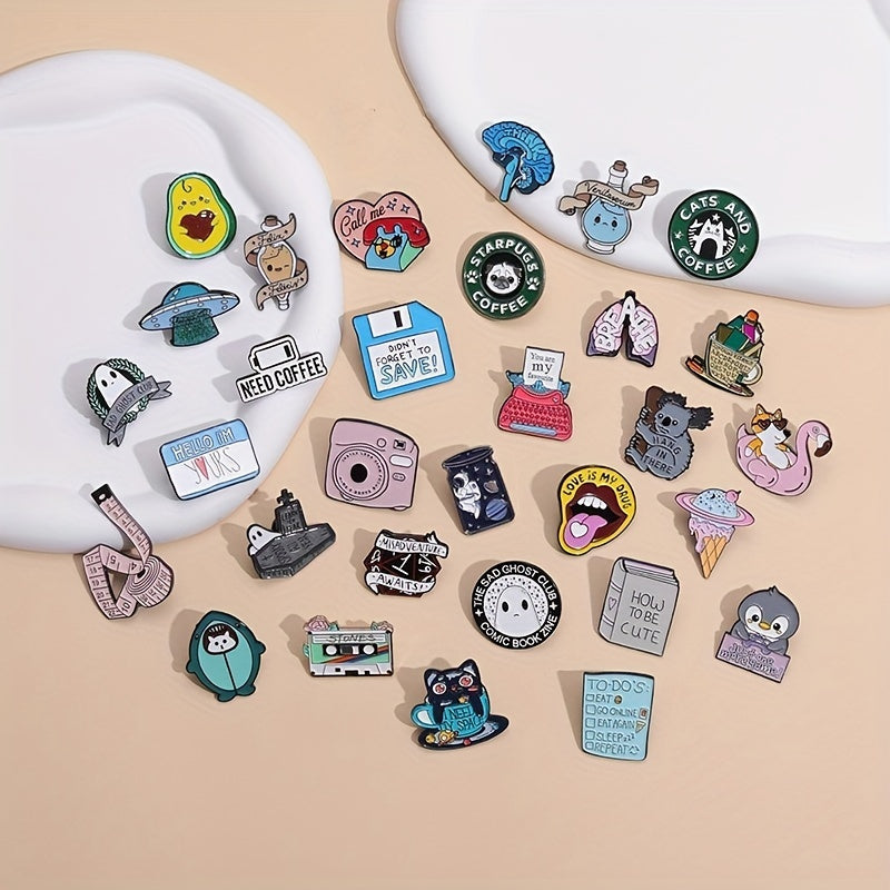 10pcs Random Cartoon Animal Brooch Pin Bag Accessories for Men