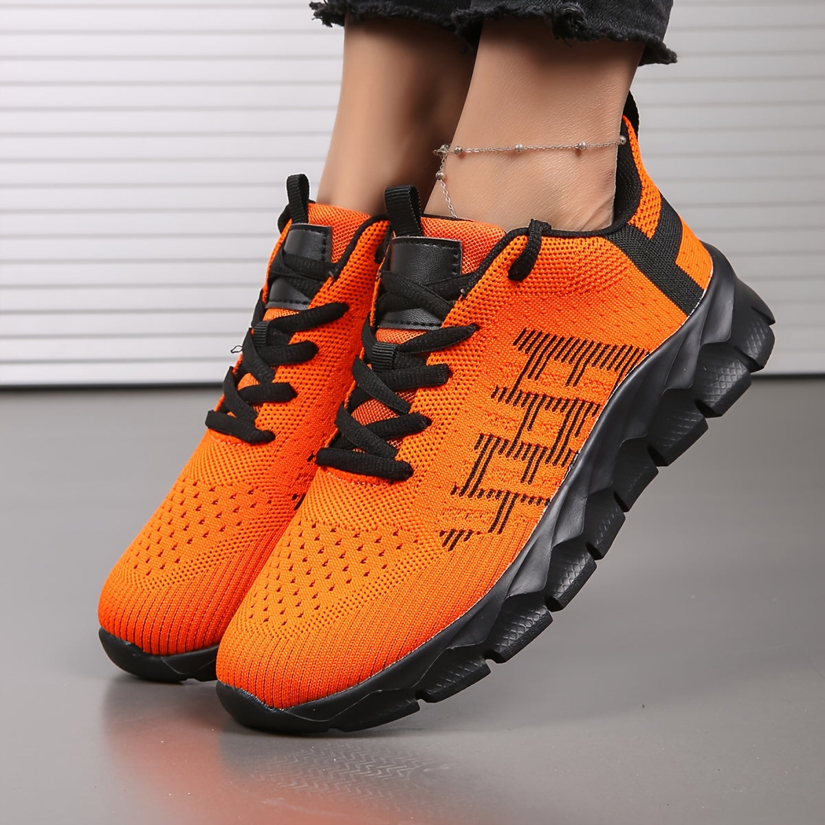 Breathable Flying Woven Running Shoes Lightweight Shock Absorption Sneakers