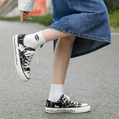 Women's Flat Canvas Lace Up Shoes Low Top Comfortable Casual Walking Shoes