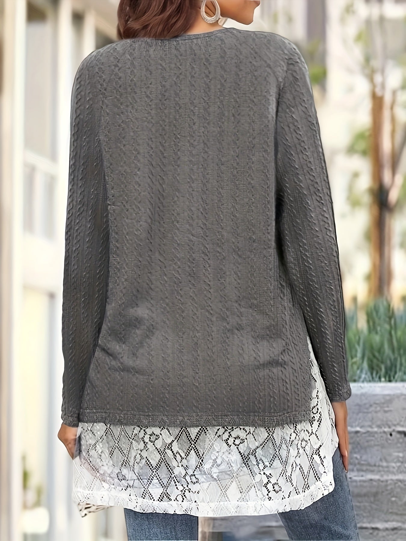  Colorblock Knit Top with Lace Detail