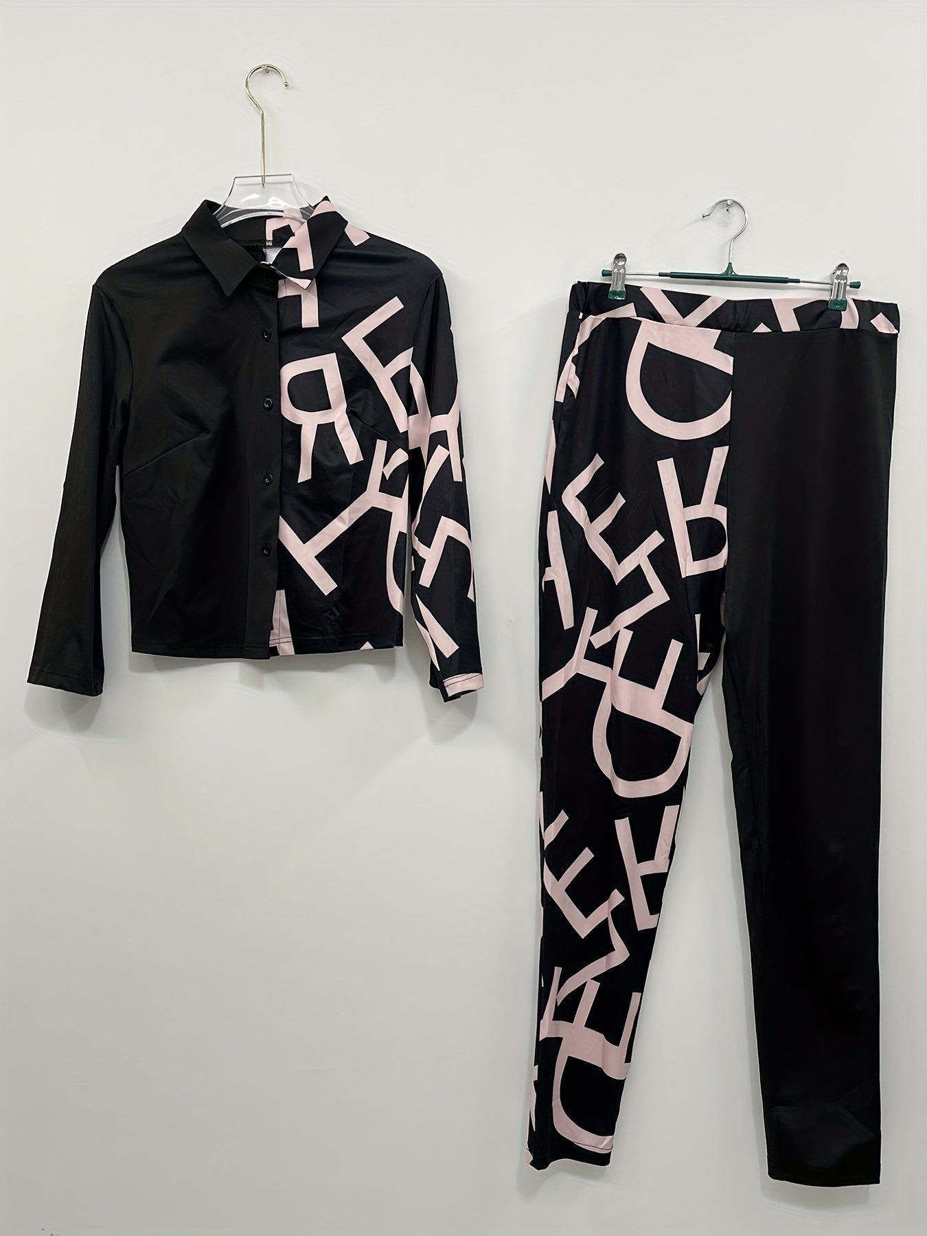  Colorblock Letter Print Shirt & Pants Set