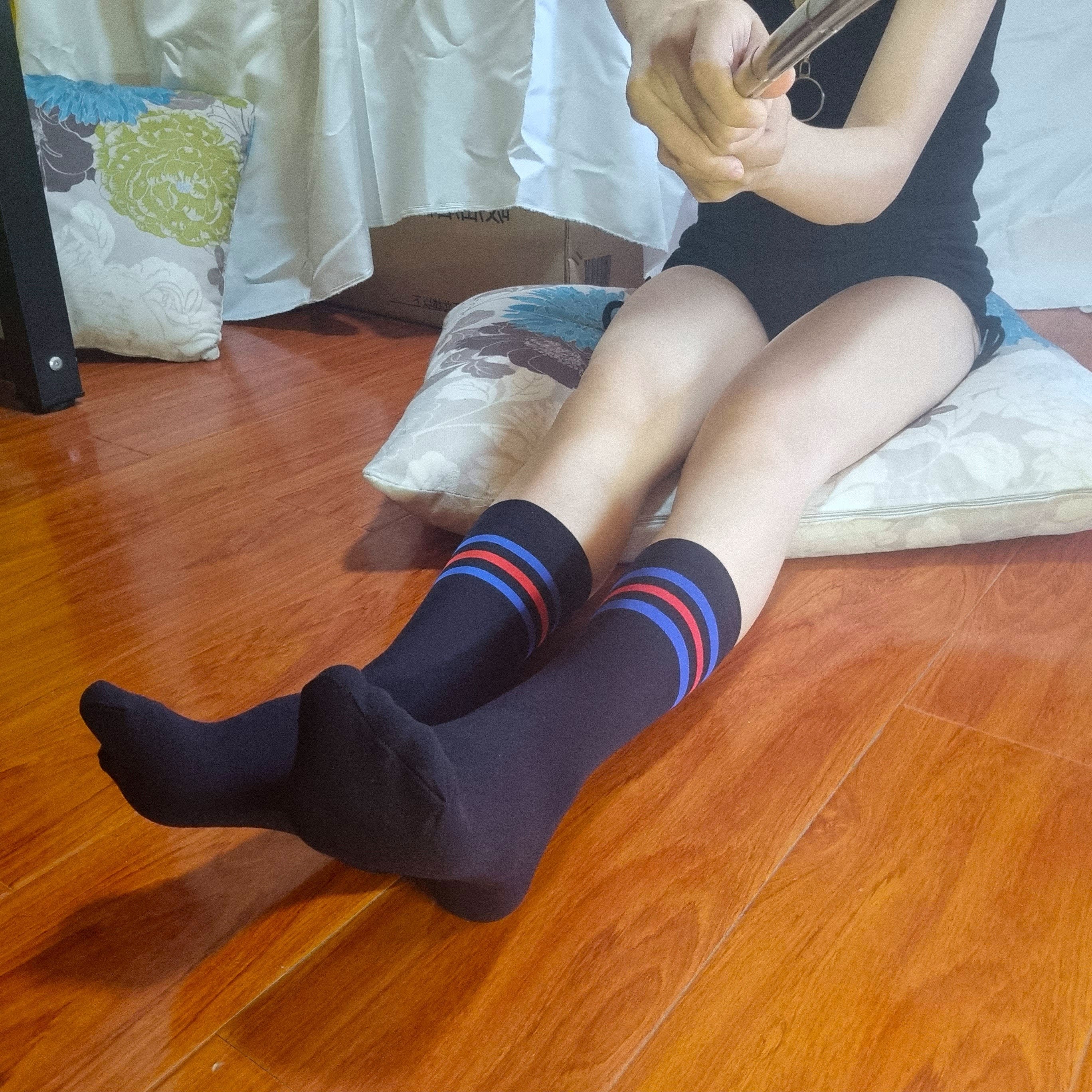 4 Pairs Striped Crew Socks Comfy & Breathable Women's Stockings