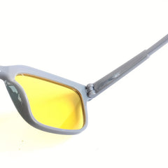 PC Lightweight Square Sunglasses + Cleaning Cloth + Anti-squeeze Box