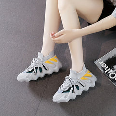 Octopus Sole Women's Walking Shoes Lightweight Lace Up Sneakers