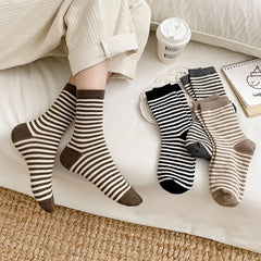 4 Pairs Striped Crew Socks for Women All Match Stockings