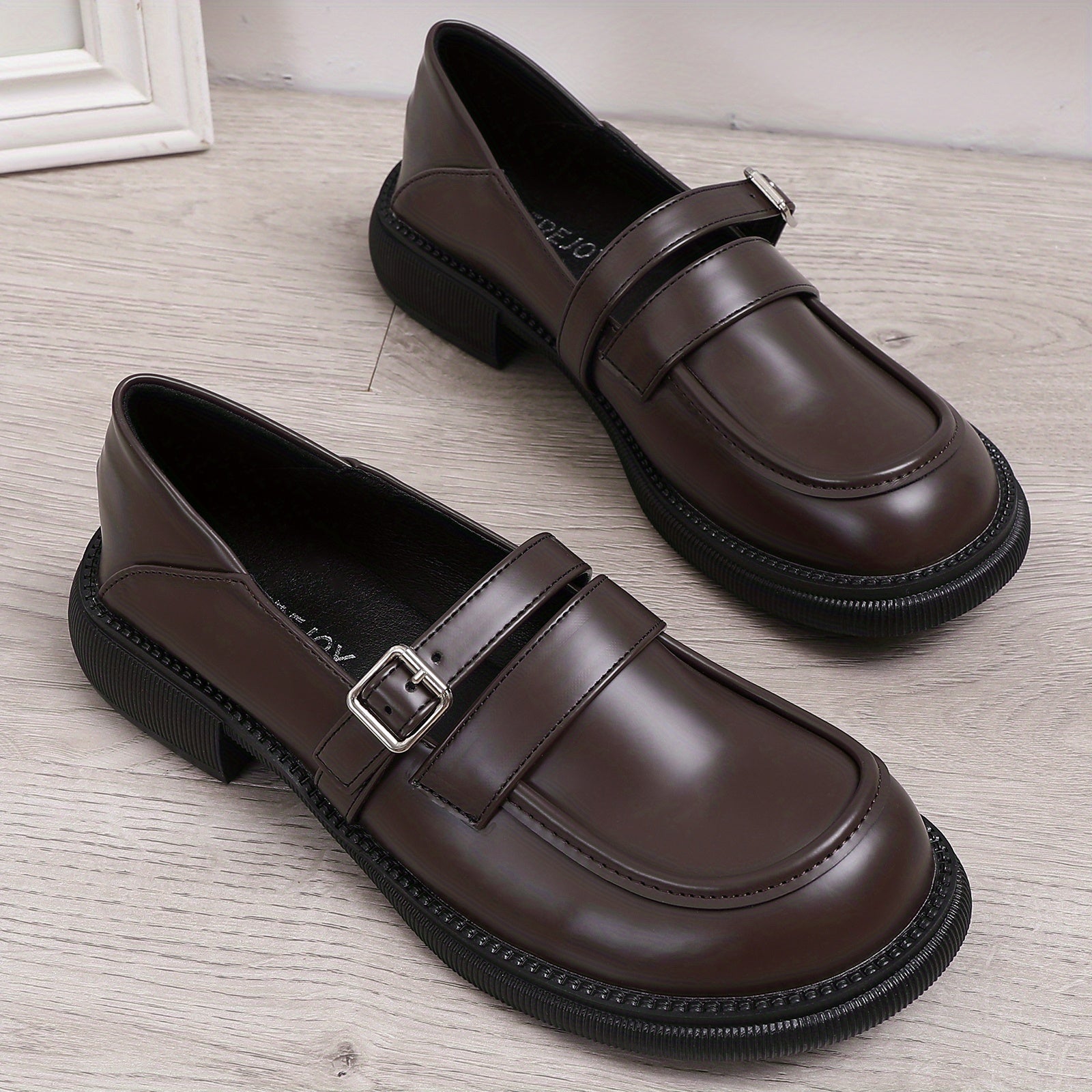 Women's Retro Chunky Heel Loafers Buckle Strap Comfortable Walking Shoes