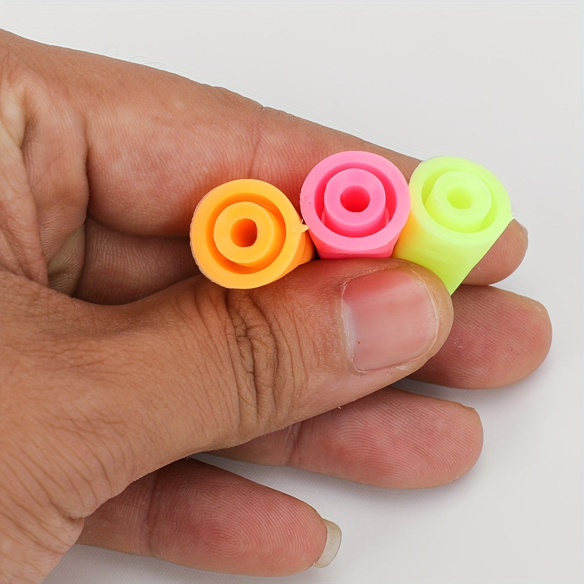 6pcs Colorful Knitting Needle Point Protectors for DIY Art and Sewing