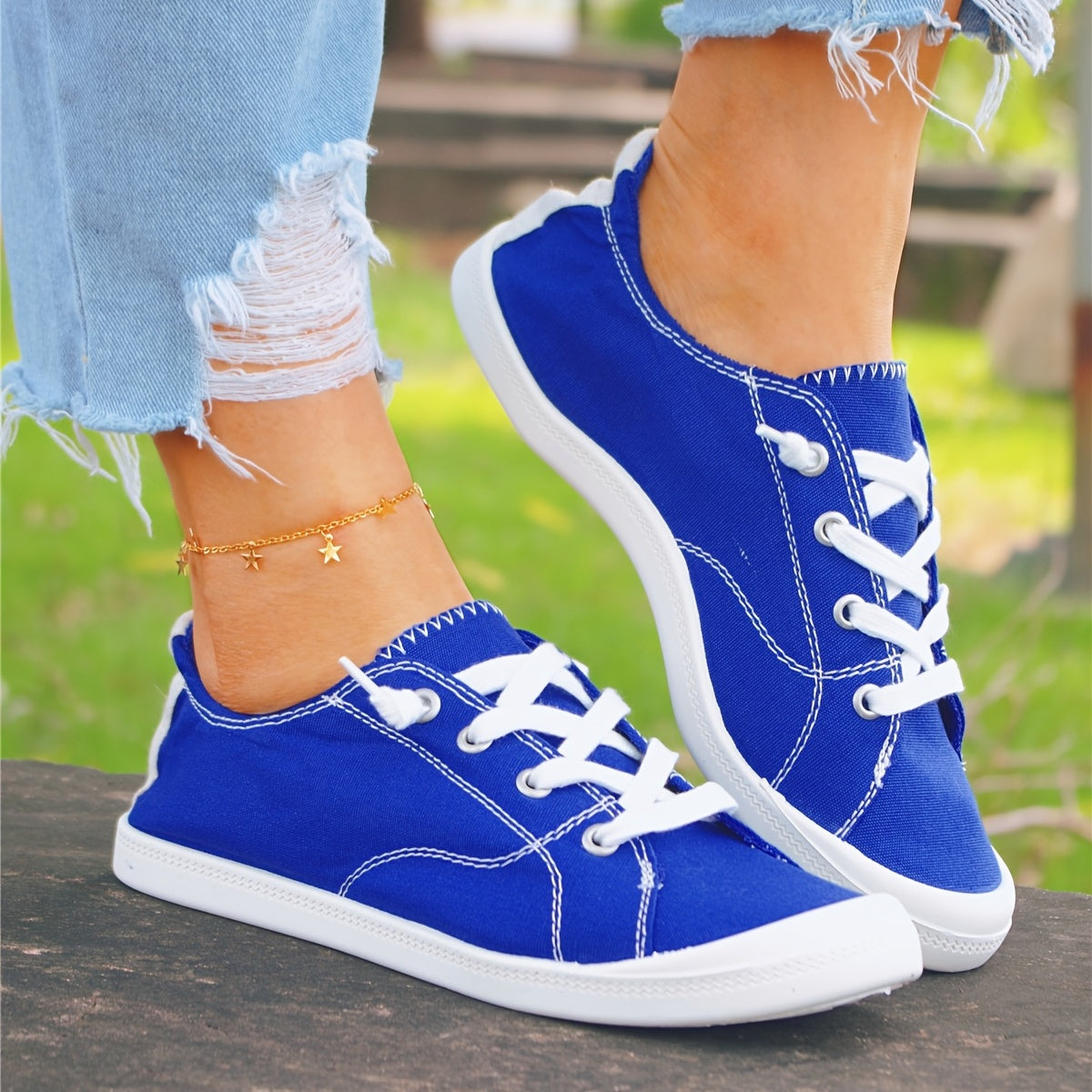 Women's Flat Canvas Shoes Lightweight Lace-up Casual Low Top Walking Shoes