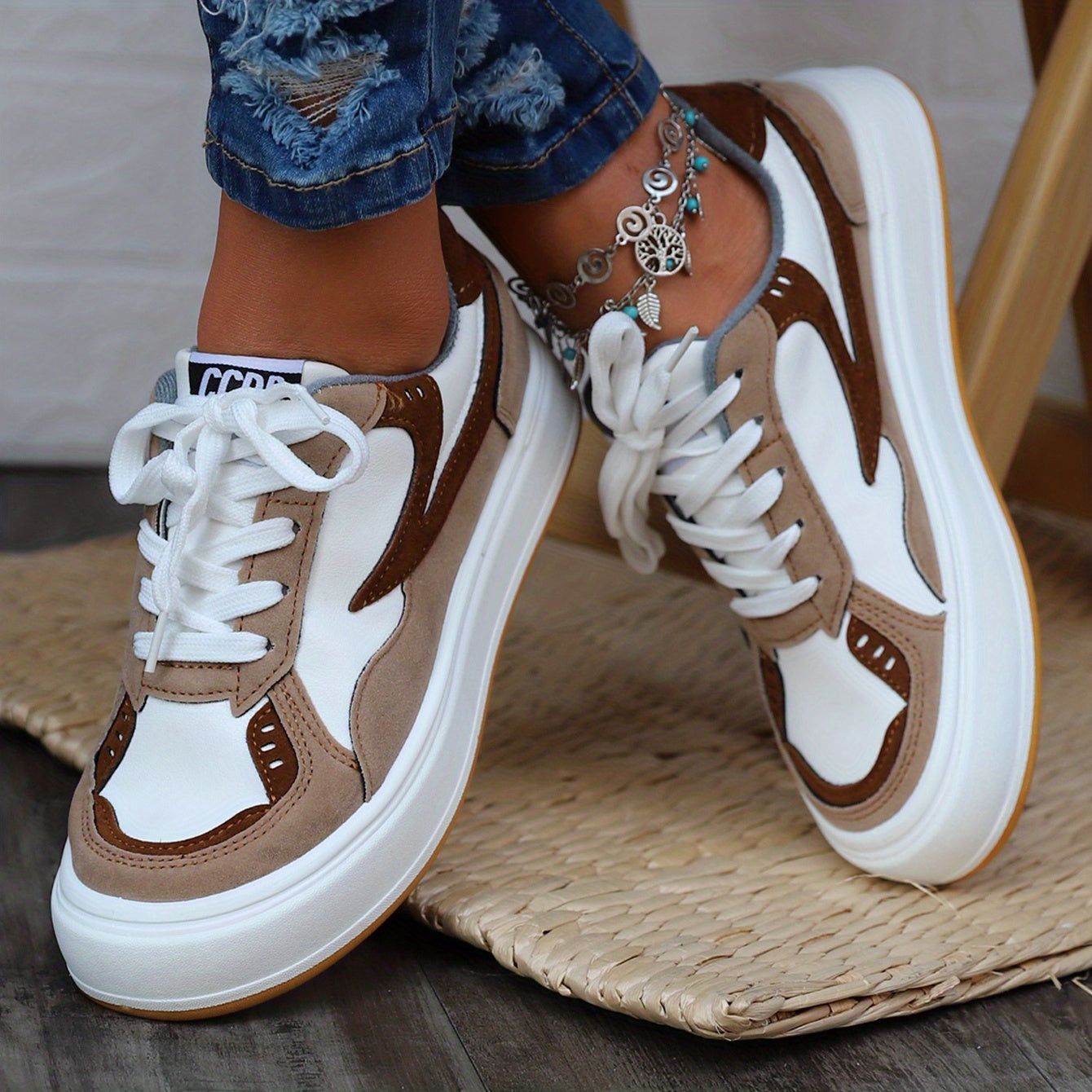 Women's Colorblock Skate Shoes Lace Up Outdoor Sneakers