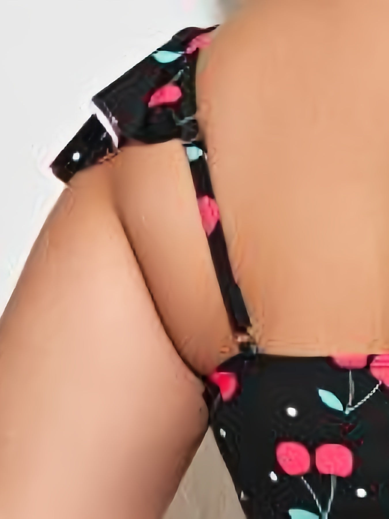  Colorblock Cherry Print Ruffle Sleeve Bikini Set