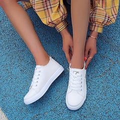 Flat Casual Canvas Sneakers Wear-Resistant Low-Cut Lace-Up Shoes