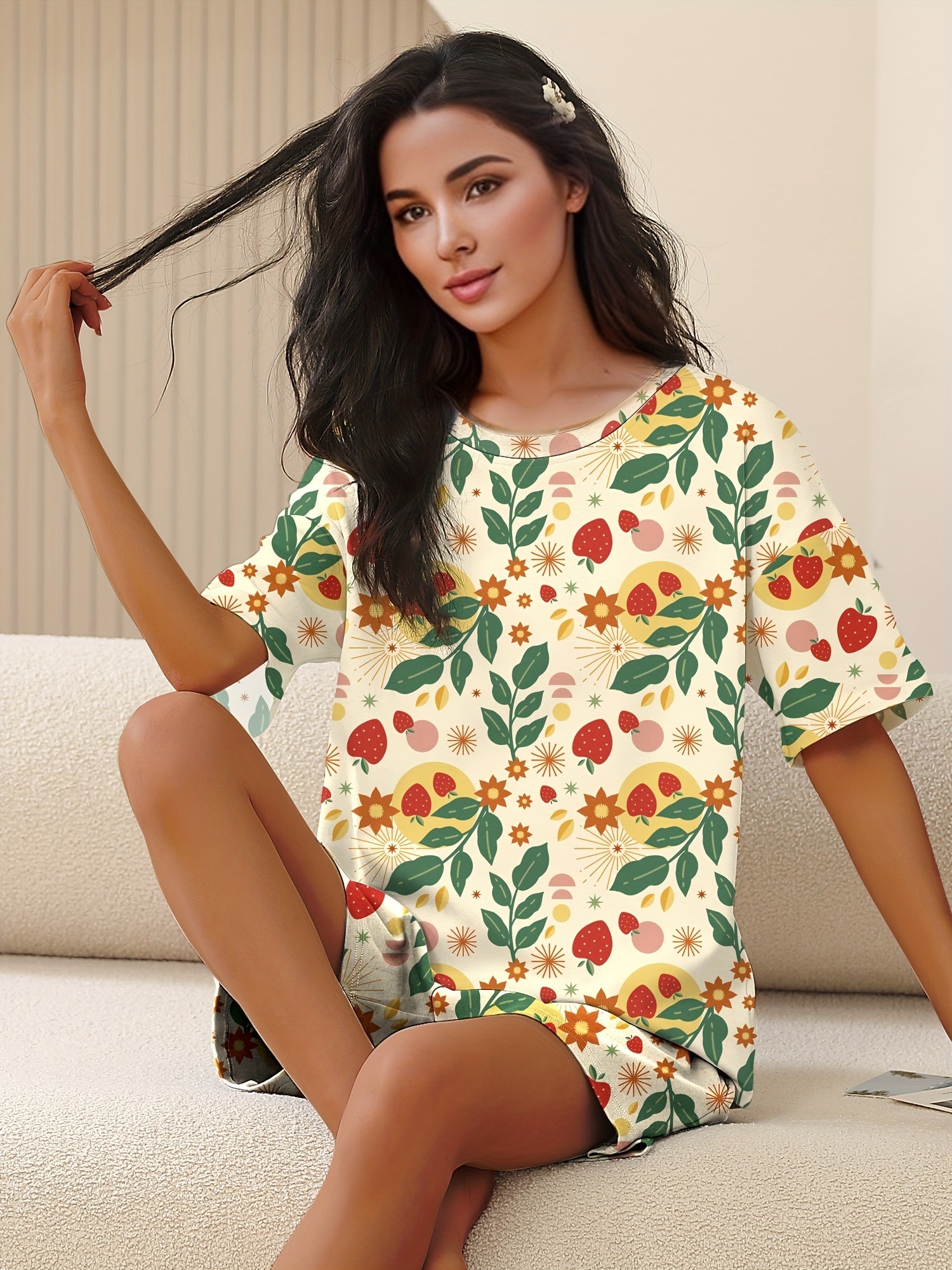 Strawberry Print Pajama Set Short Sleeve Top & Shorts Women's Sleepwear