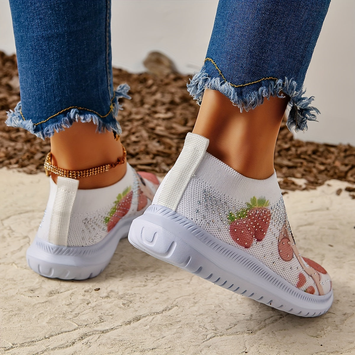 Cartoon Mouse Mesh Slip-On Walking Shoes Lightweight Outdoor Sneakers