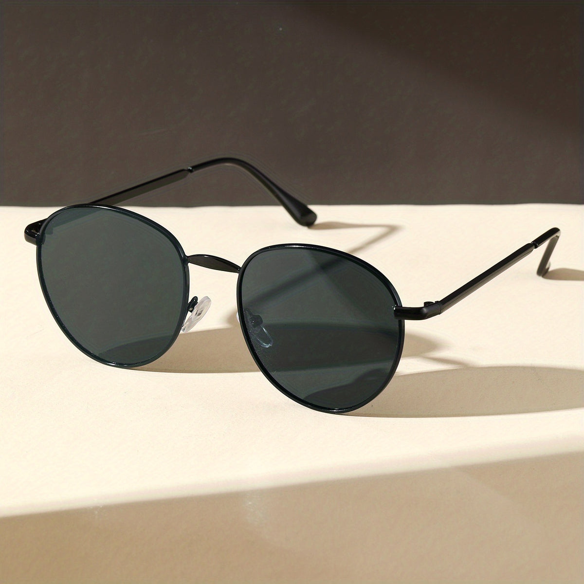 Retro Round Sunglasses Anti Glare Metal Glasses UV400