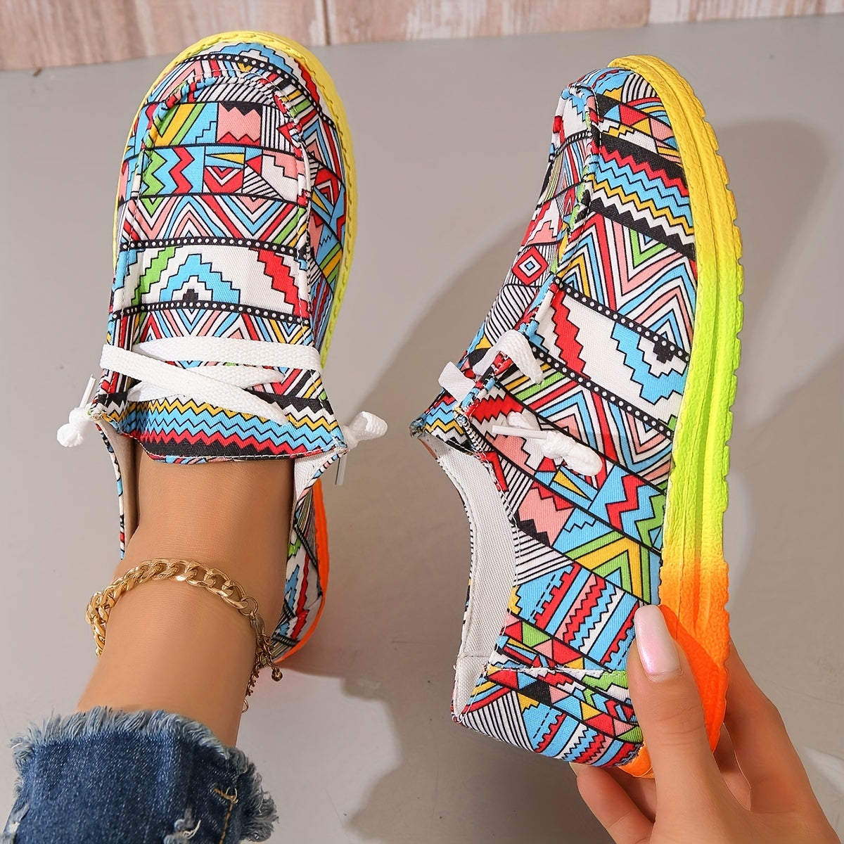 Geometric Pattern Canvas Women's Shoes