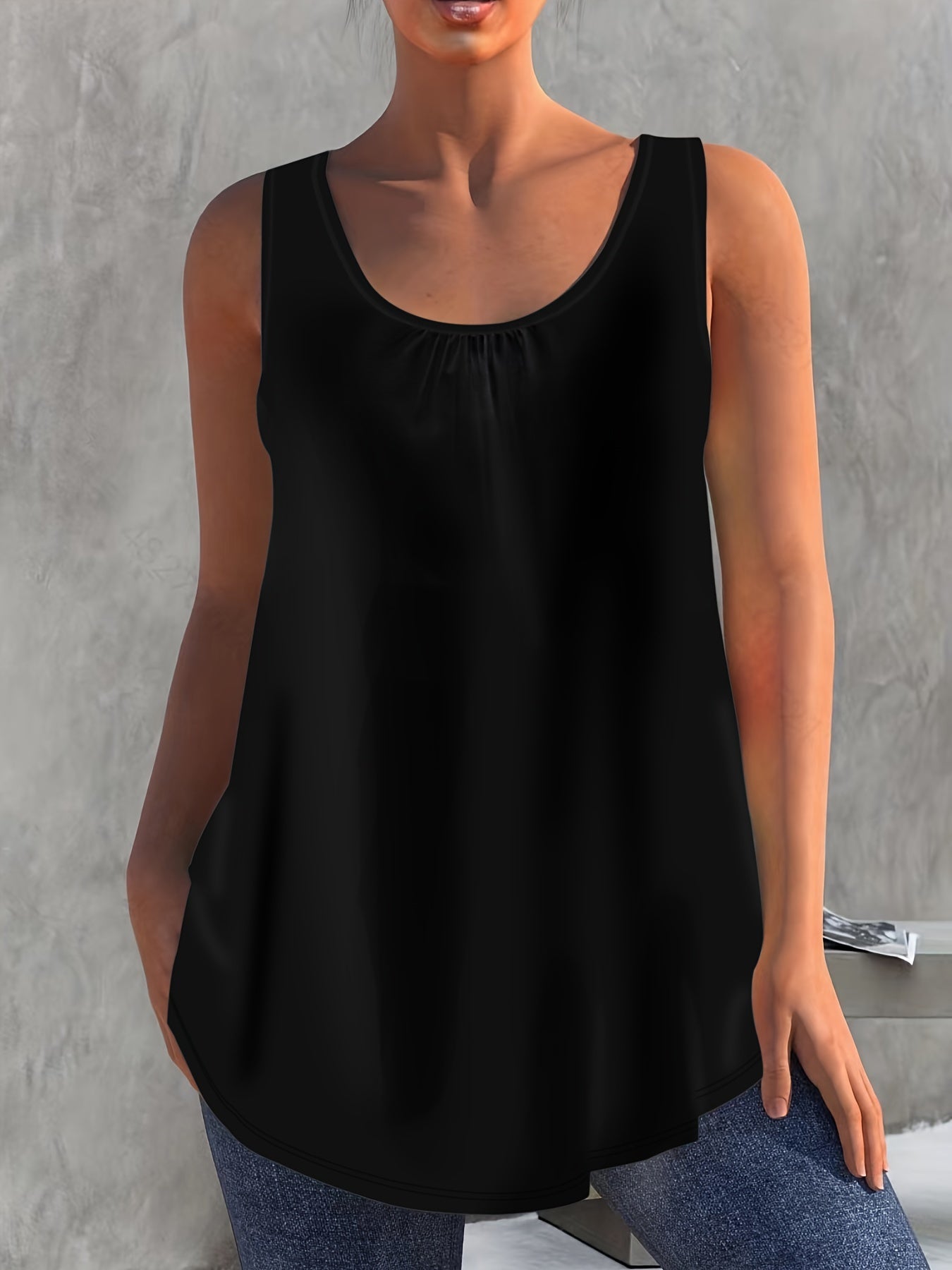  Solid Round Neck Stretch Tank Top