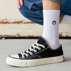 Cute Cartoon Embroidery & Comfy College Style Women's Socks