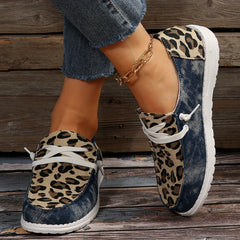 Leopard Printed Slip On Sneakers Lightweight Round Toe Outdoor Shoes