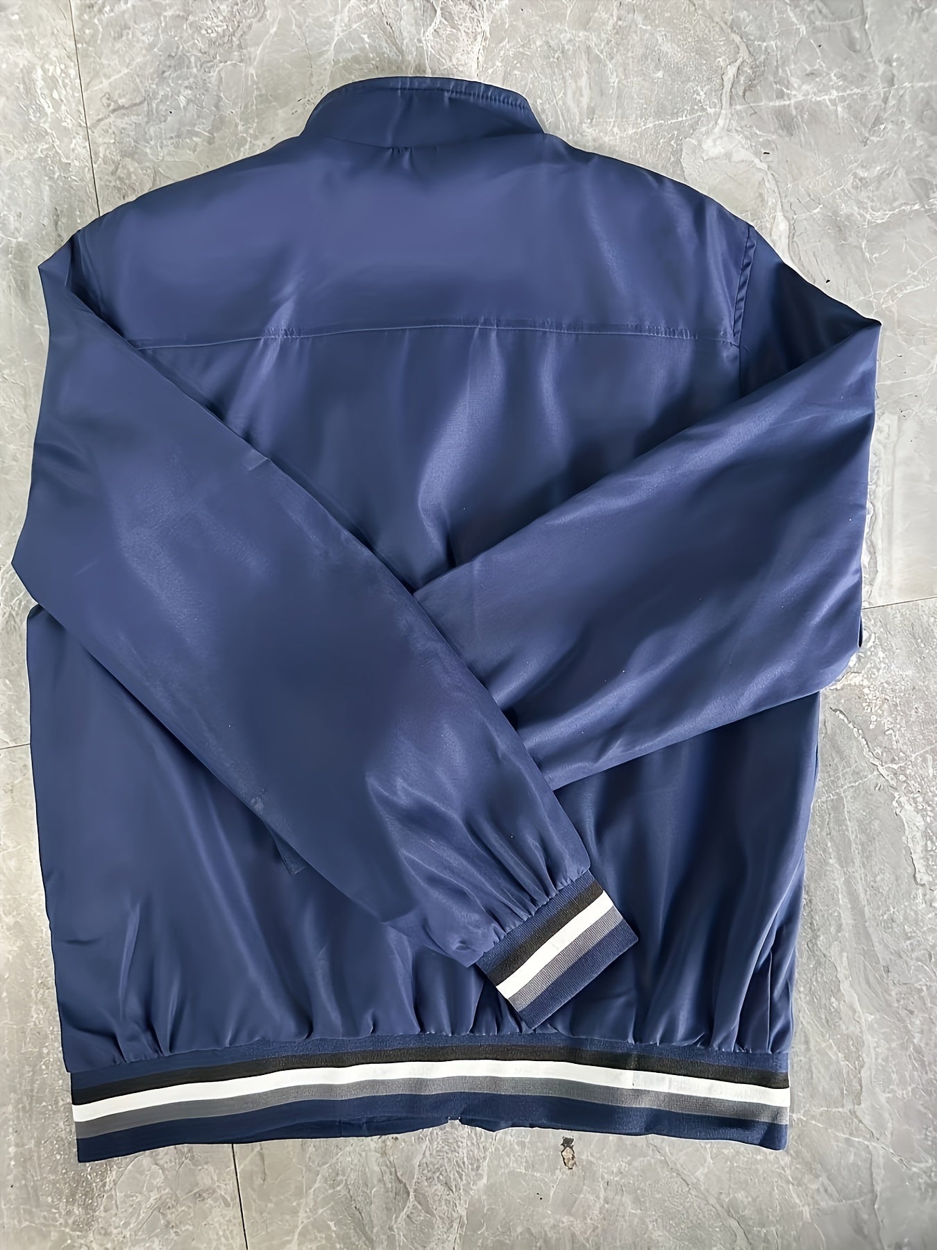 Men's Stand Collar Windbreaker Jacket for Spring Autumn