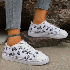 Women's Skull Pattern Canvas Shoes Lace Up Low Round Toe Non slip Outdoor Shoes