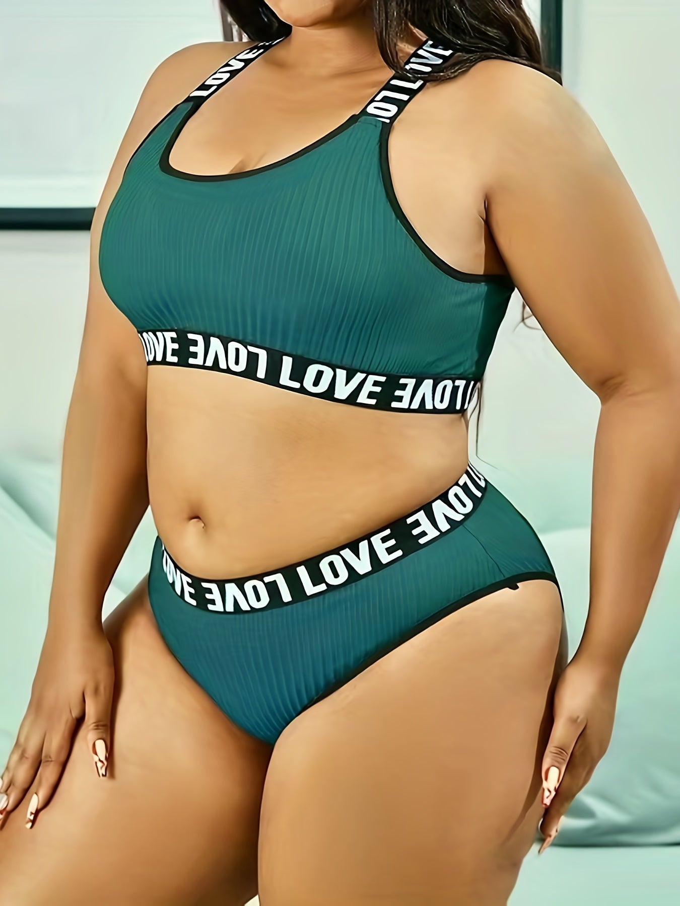  Sports Lingerie Set Criss Cross Bra & Panty Two Piece Set