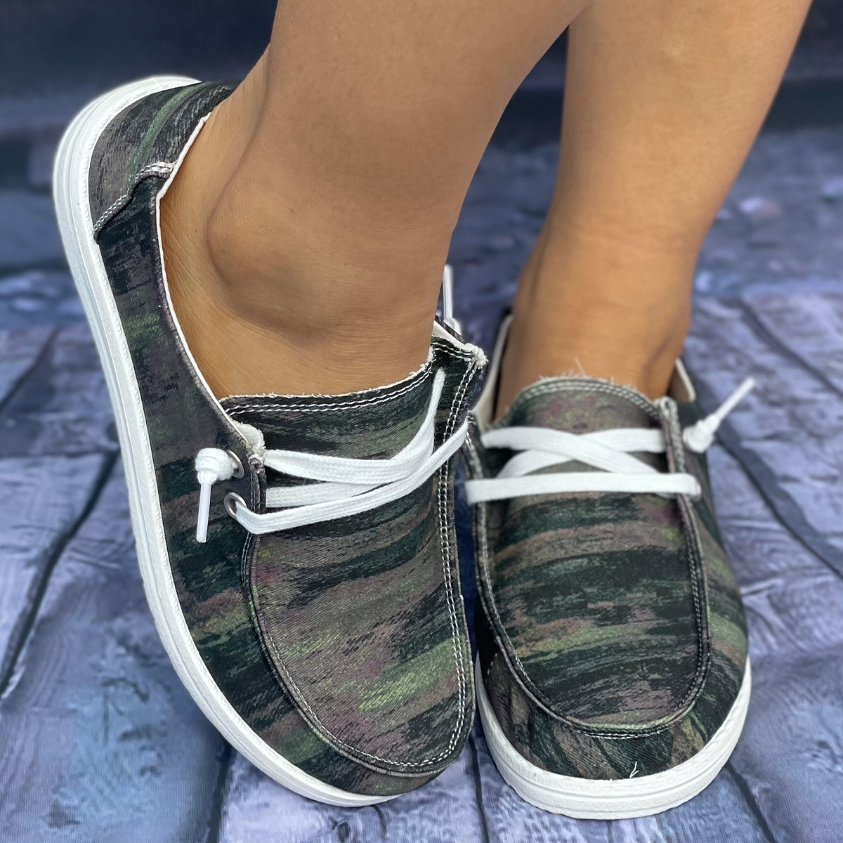 Tie Dye Green Walking Shoes Lightweight Slip On Flat Shoes