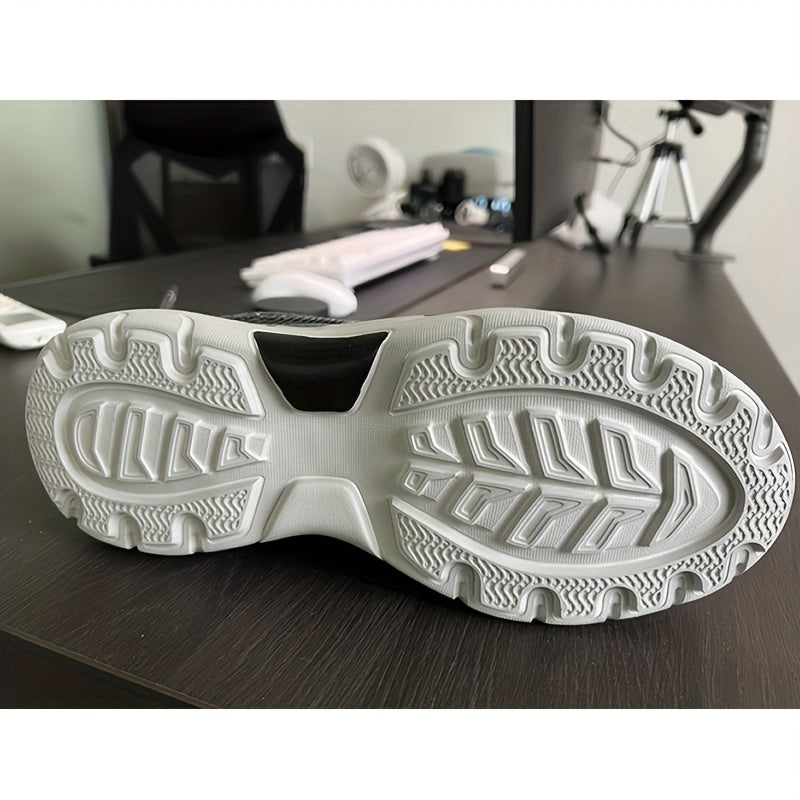 Men's Lightweight Canvas Walking Shoes