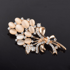 Golden Flower Bouquet Brooch Corsage Scarf Clips Pins Brooches
