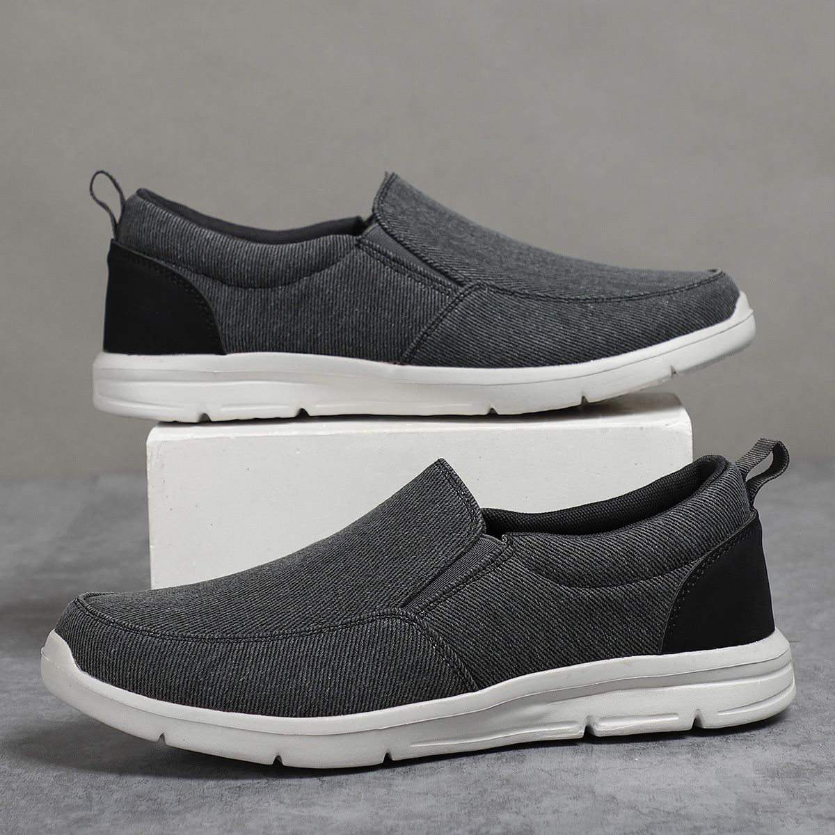 Men Slip On Loafers Comfort Non Slip Walking Sneakers Summer Canvas Shoes