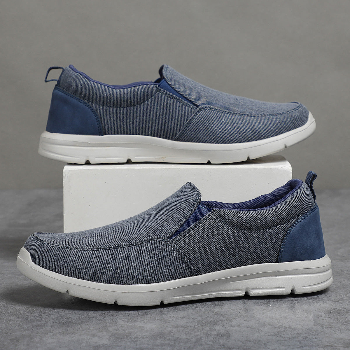 Men Slip On Loafers Comfort Non Slip Walking Sneakers Summer Canvas Shoes