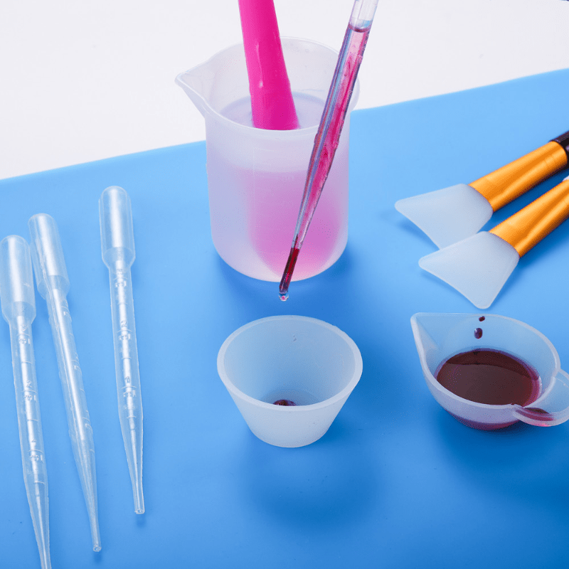 DIY Resin Jewelry Making Kit with Silicone Stir Stick & Disposable Cups