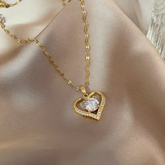 Sparkling Heart Love Necklace - Ideal Gift for Her