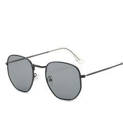 Square Metal Frame Sunglasses UV400