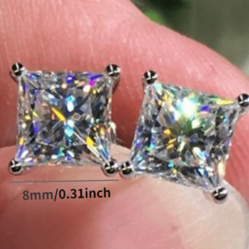 Men's Moissanite Stud Earrings