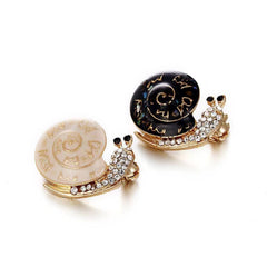 Snail Enamel Brooch Animal Charm Corsage Clothing Scarf Buckle Gift