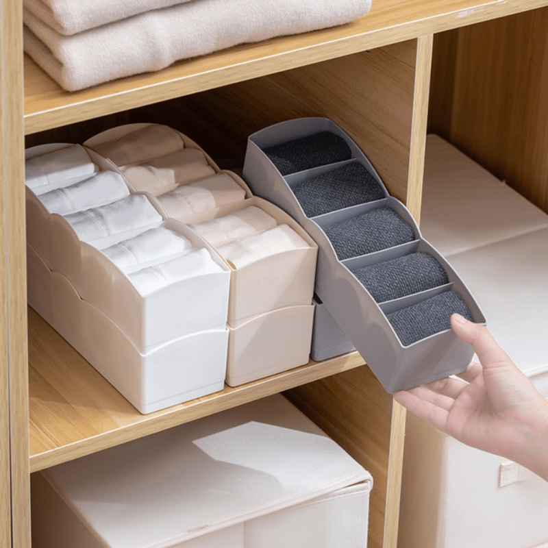 Plastic Drawer Divider Storage Organizer With 6 Compartments