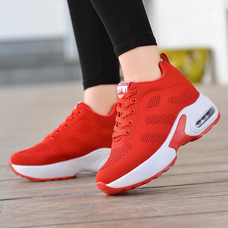 Women's Breathable Mesh Platform Sneakers Lace Up Outdoor Shoes