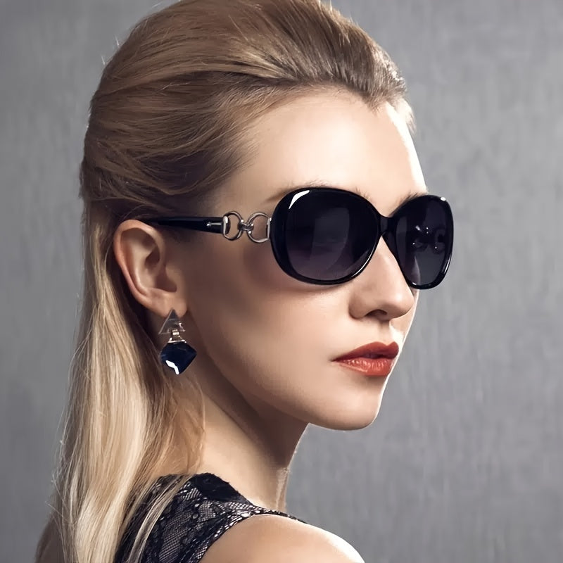 Women's Vintage Oversize Sunglasses with UV400 Protection
