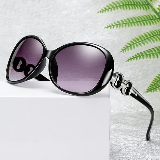 Women's Vintage Oversize Sunglasses with UV400 Protection