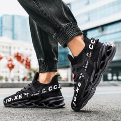 Men's Lightweight Knitted Sneakers for Running