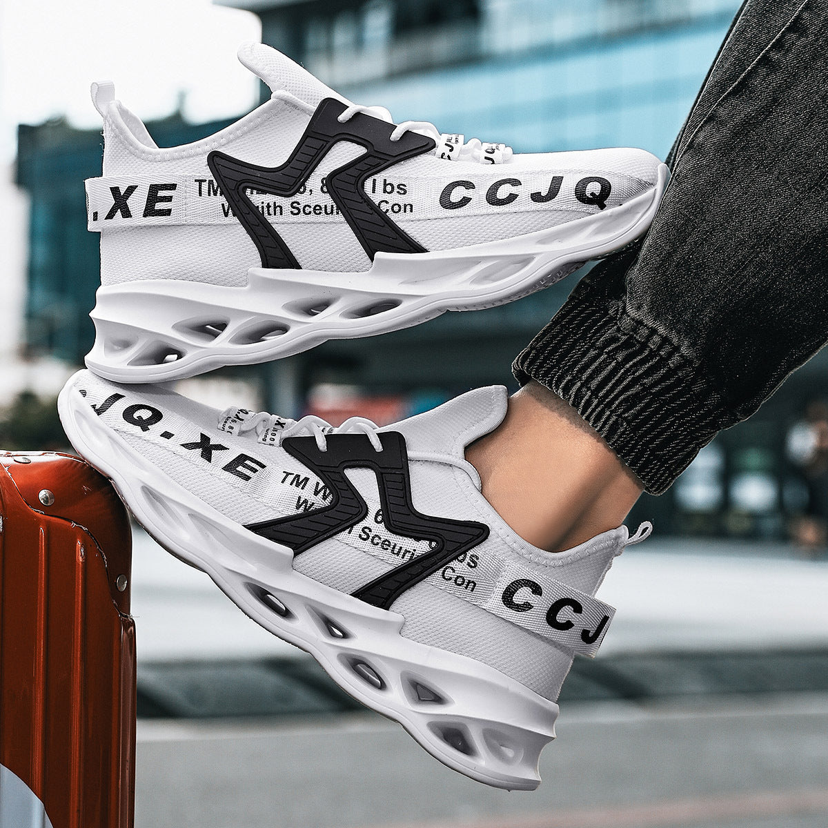Men's Lightweight Knitted Sneakers for Running